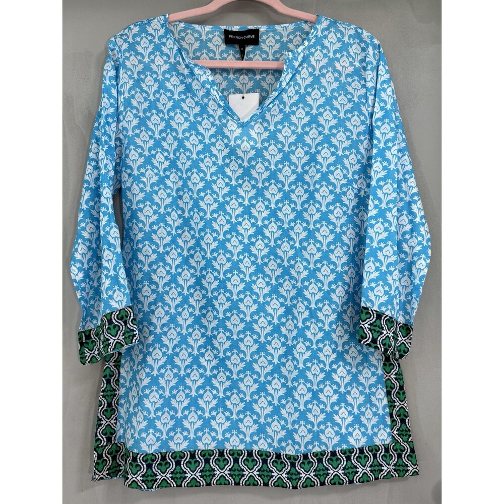 French Curve Top Sweet Vacation Top Beach Blue Size Small‎ NWT Lightweight